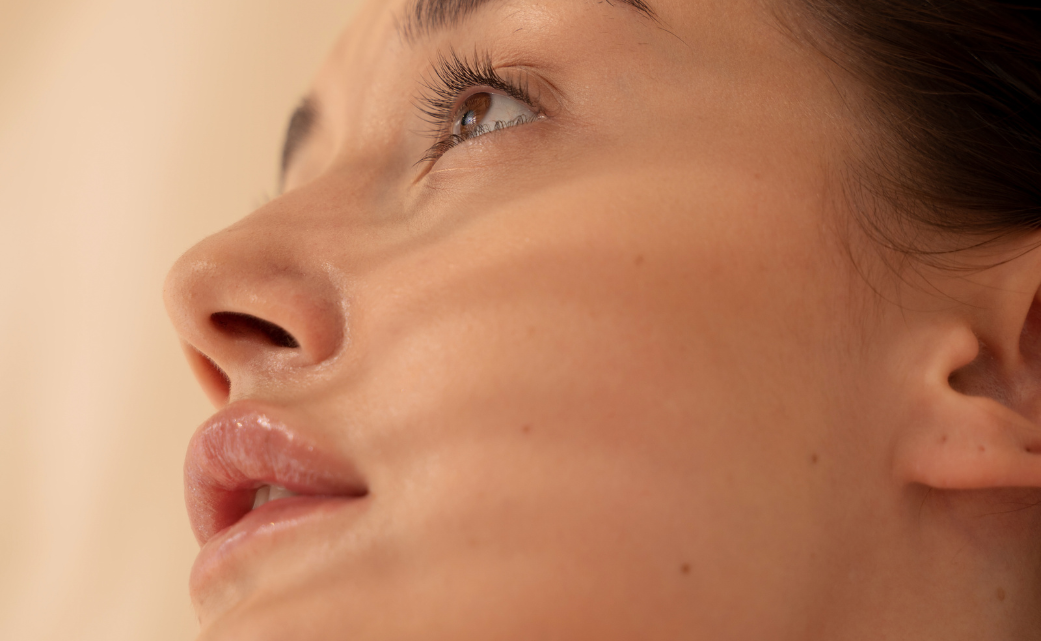 Autunno e pelle secca: come cambiare la skincare routine Autunno e pelle secca: come cambiare la skincare routine