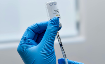 Vaccinazione antinfluenzale: a chi è raccomandata e perché è importante