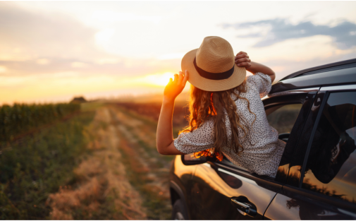 Viaggi lunghi in auto: come evitare gonfiore e pesantezza alle gambe Viaggi lunghi in auto: come evitare gonfiore e pesantezza alle gambe